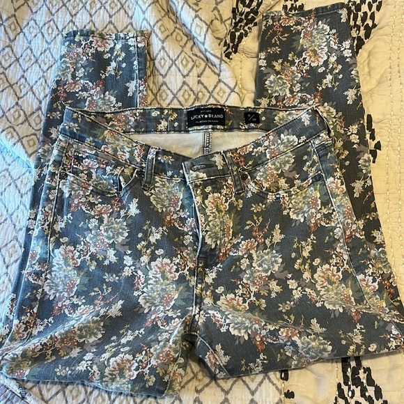 Lucky Brand floral ankle crop Jean - Picture 3 of 5